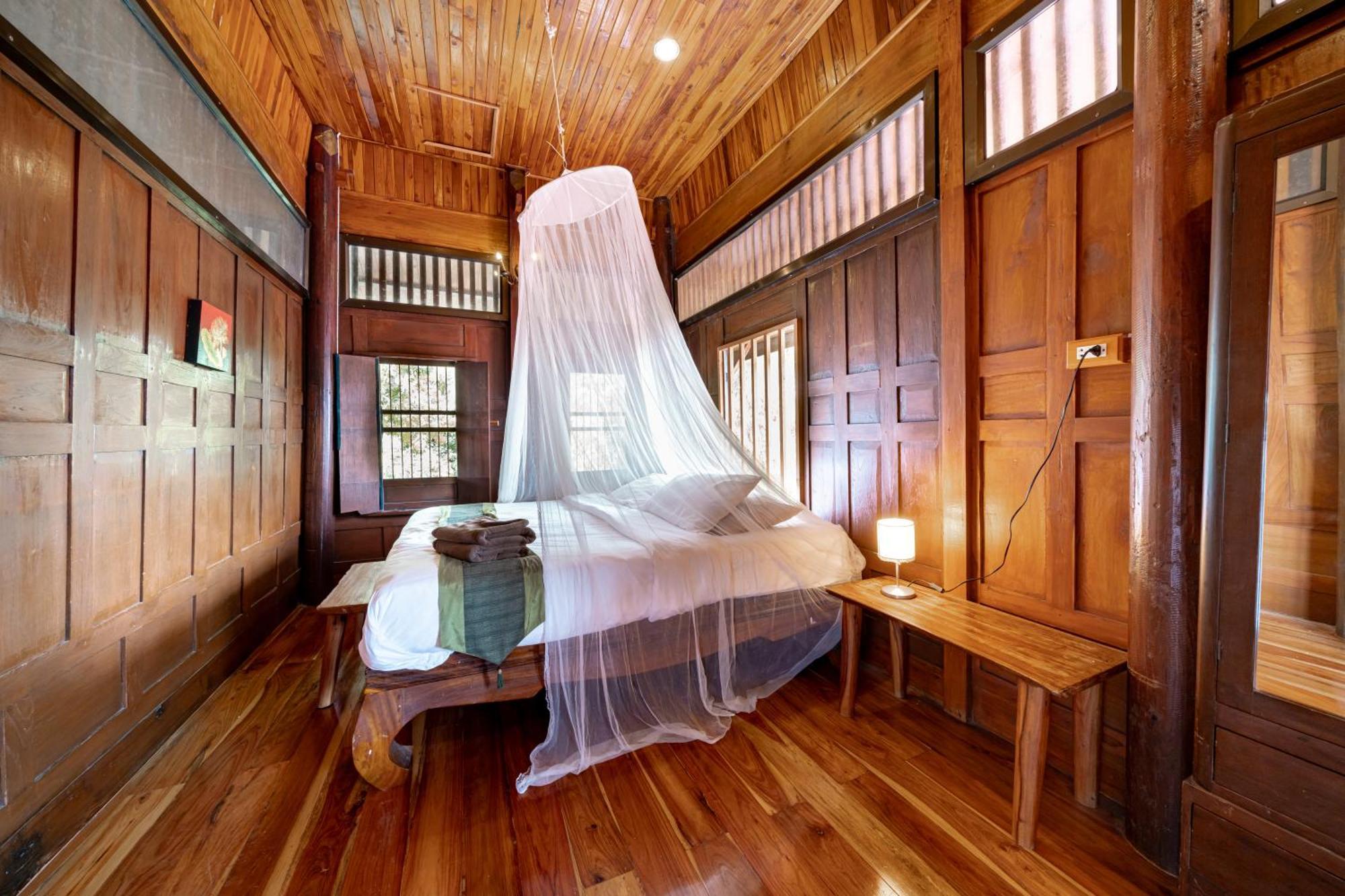 Athithara Homestay Phra Nakhon Si Ayutthaya Esterno foto