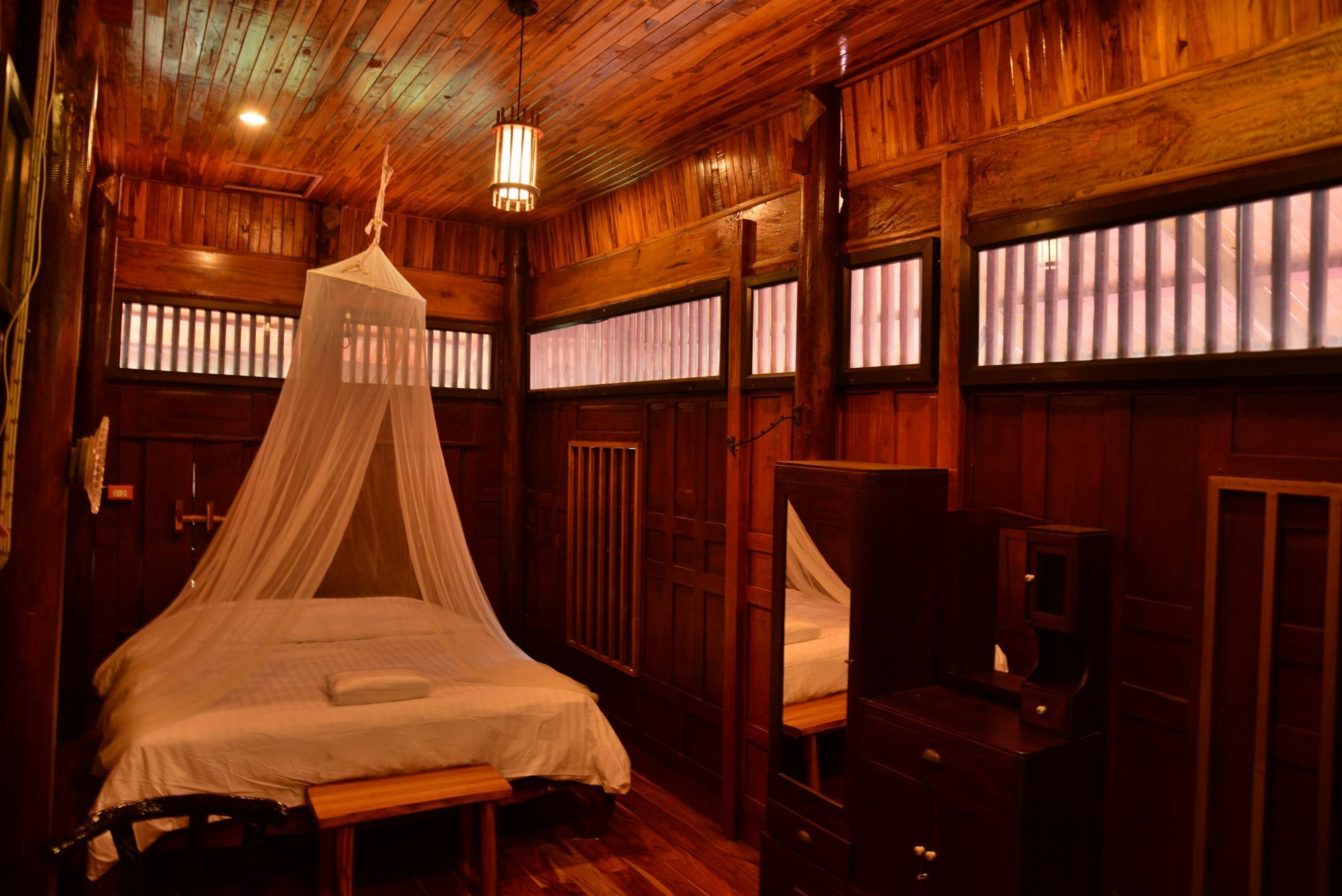 Athithara Homestay Phra Nakhon Si Ayutthaya Esterno foto